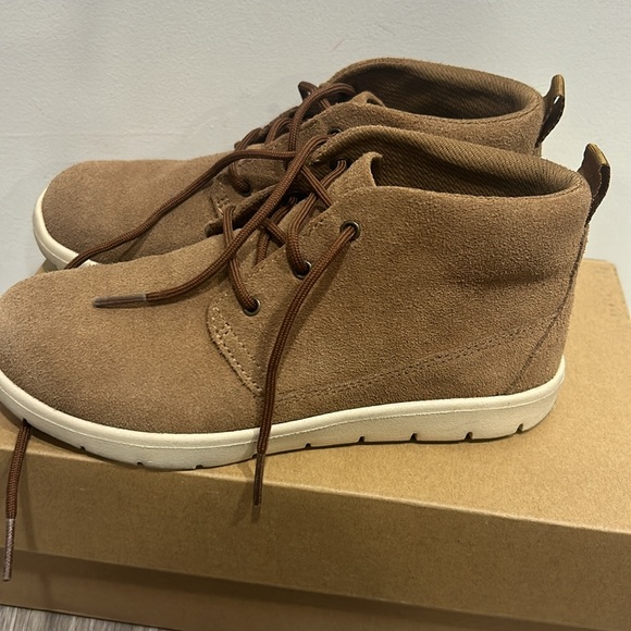 Uggs boots - Picture 3 of 5